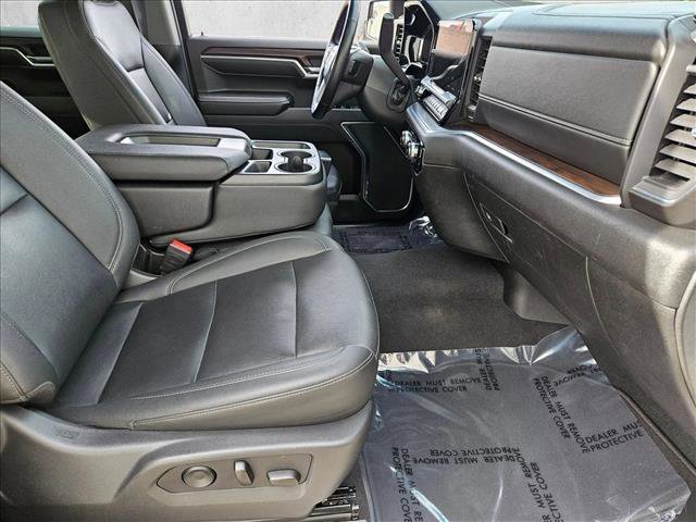 Used 2024 GMC Sierra 1500 SLT RWD image 18