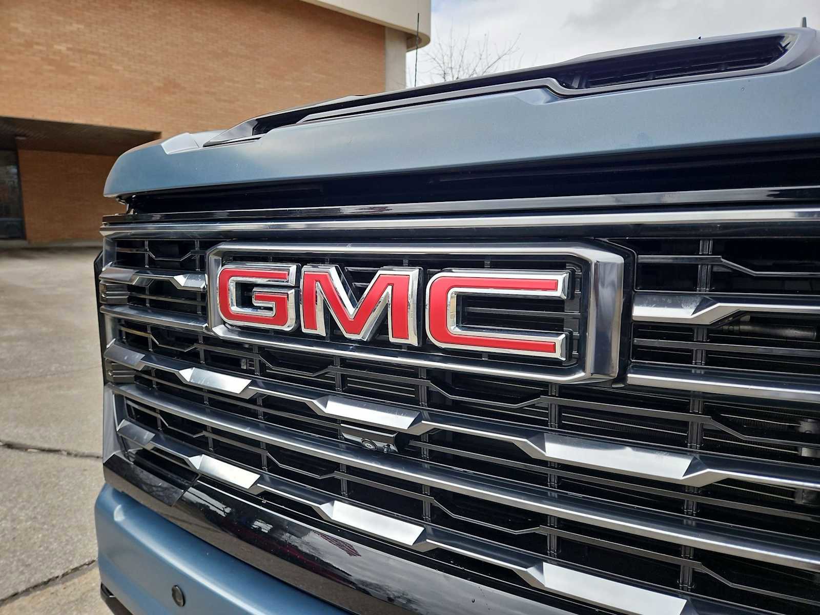 Certified 2024 GMC Sierra 2500 AT4 w/ AT4 Preferred Package image 12