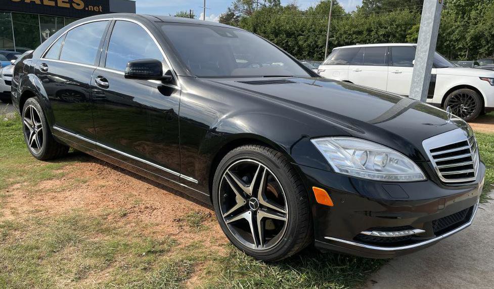 Used 2013 Mercedes-Benz S 550 4MATIC image 2
