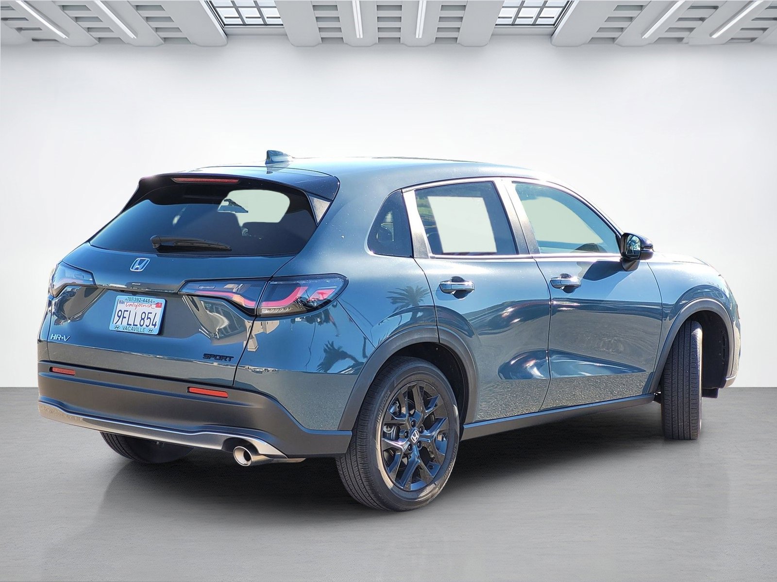 Used 2023 Honda HR-V Sport image 4