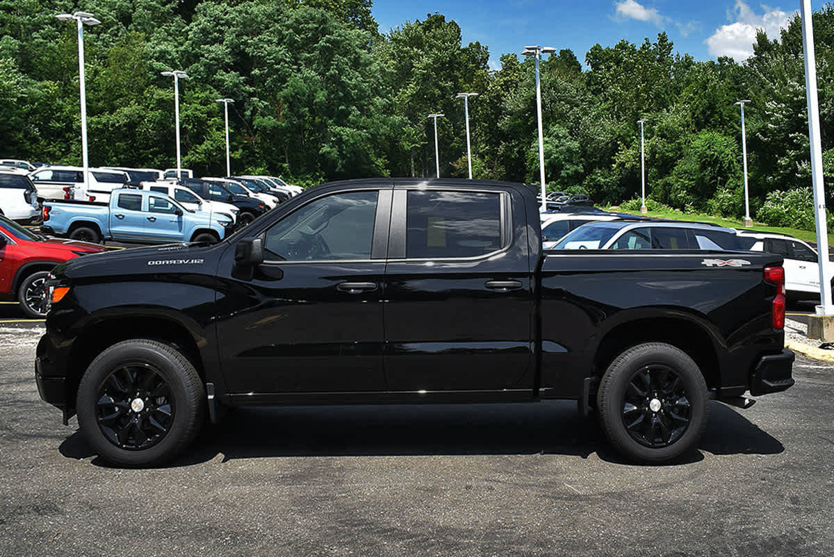 New 2026 Chevrolet Silverado 1500 Custom AWD/4WD image 4