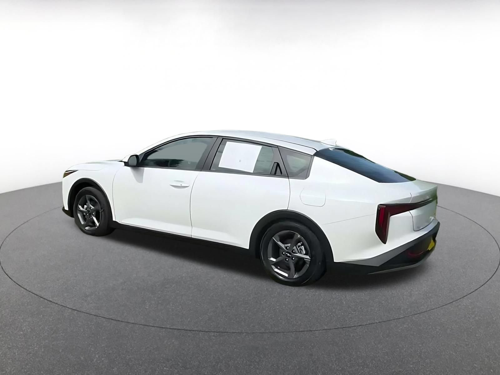 Used 2026 Kia K4 FWD image 9