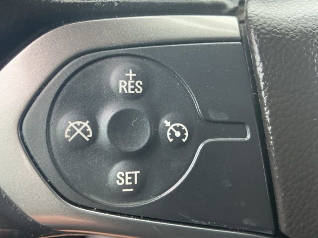 Used 2018 Chevrolet Silverado 1500 LT w/ All Star Edition AWD/4WD image 20