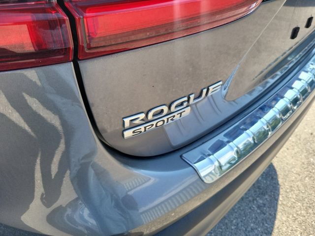 Used 2020 Nissan Rogue Sport S FWD image 7