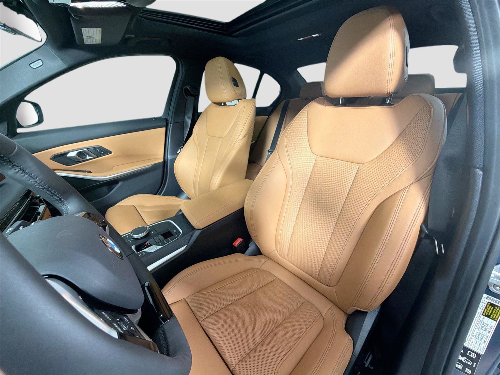 New 2026 BMW 330i xDrive Sedan w/ Premium Package AWD/4WD image 19