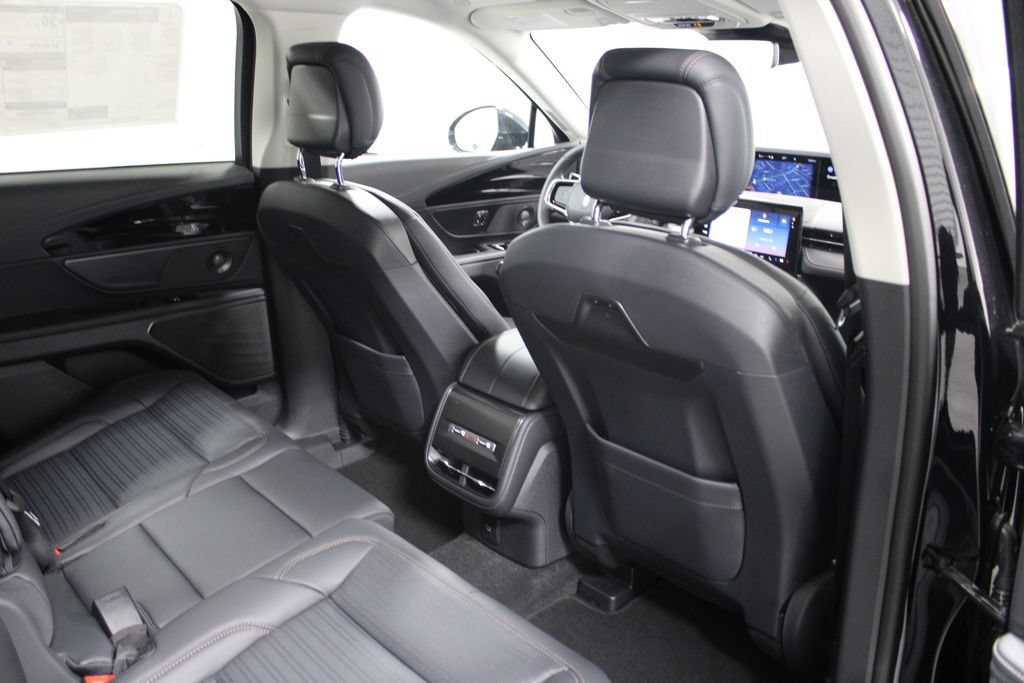 New 2026 Lincoln Nautilus Reserve w/ Jet Appearance Package AWD/4WD image 32