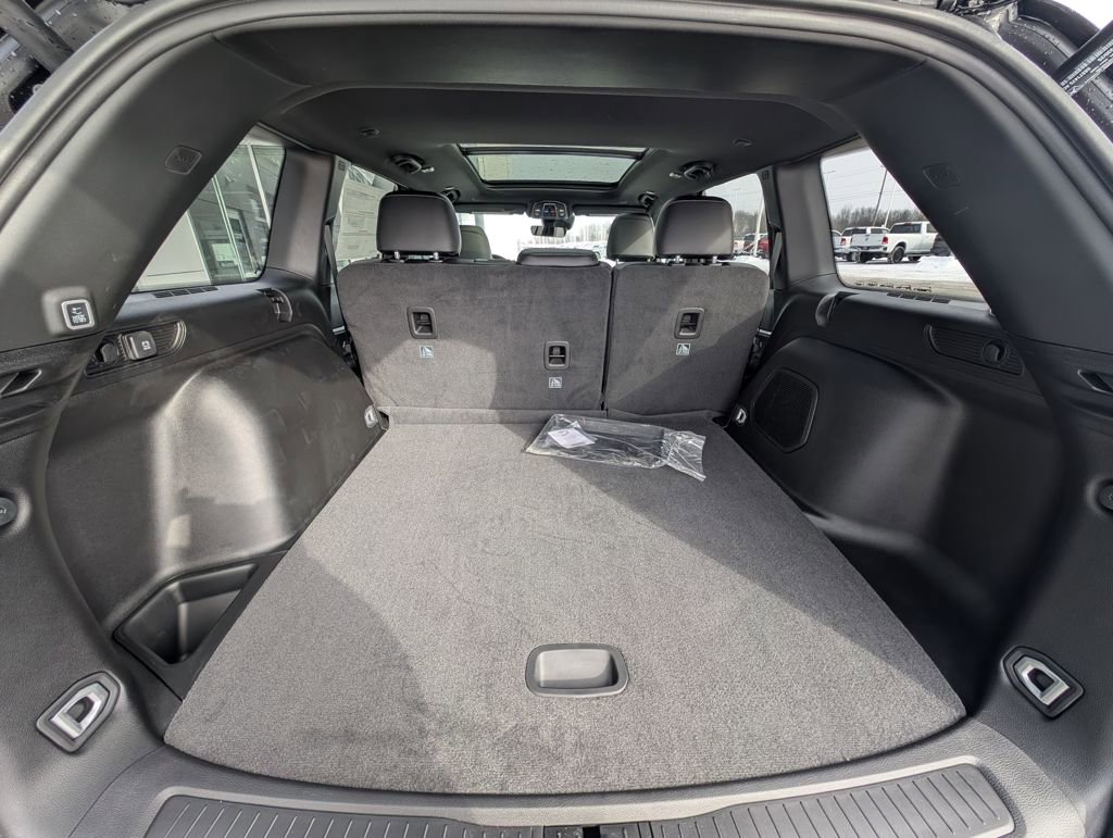 New 2026 Jeep Grand Cherokee Limited w/ Limited Altitude Package image 11