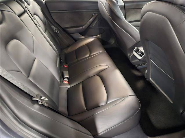 Used 2021 Tesla Model 3 Standard Range Plus RWD image 19