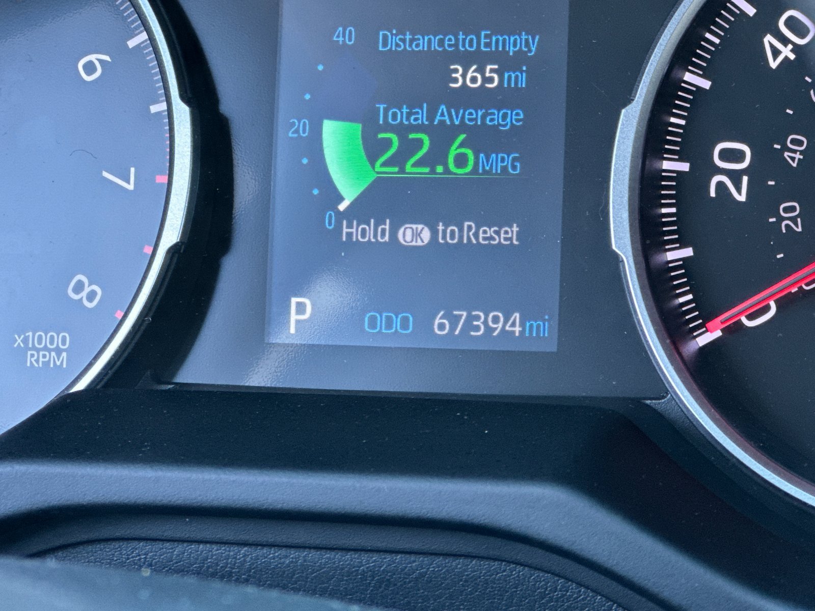 Used 2021 Toyota RAV4 LE FWD image 26