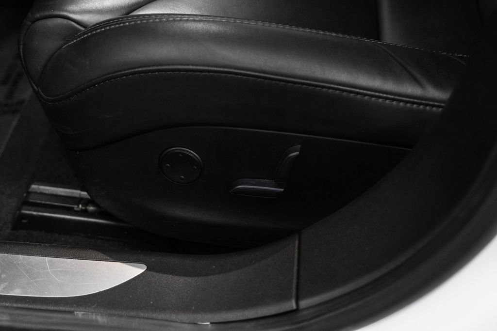 Used 2018 Tesla Model S 75D image 37