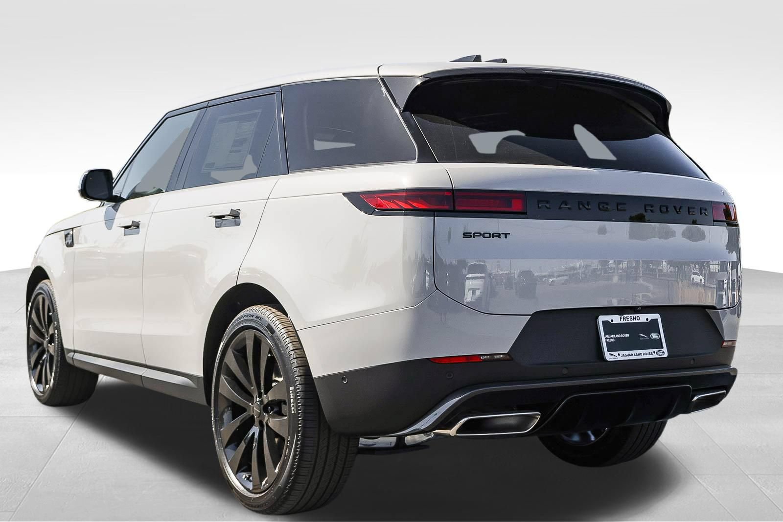 New 2026 Land Rover Range Rover Sport SE AWD/4WD image 7