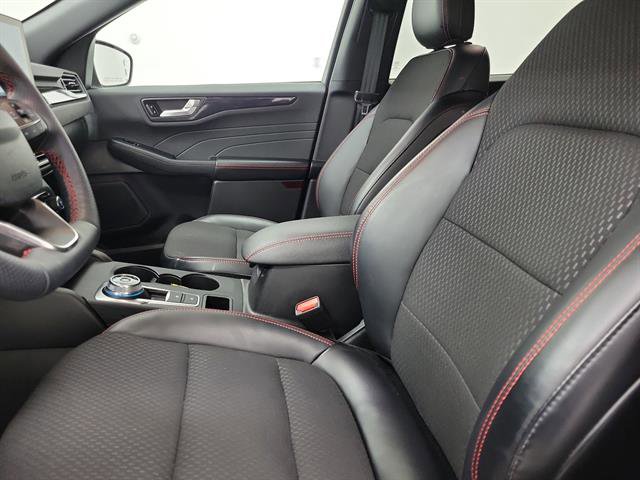 Used 2024 Ford Escape ST-Line w/ Tech Pack #1 AWD/4WD image 20