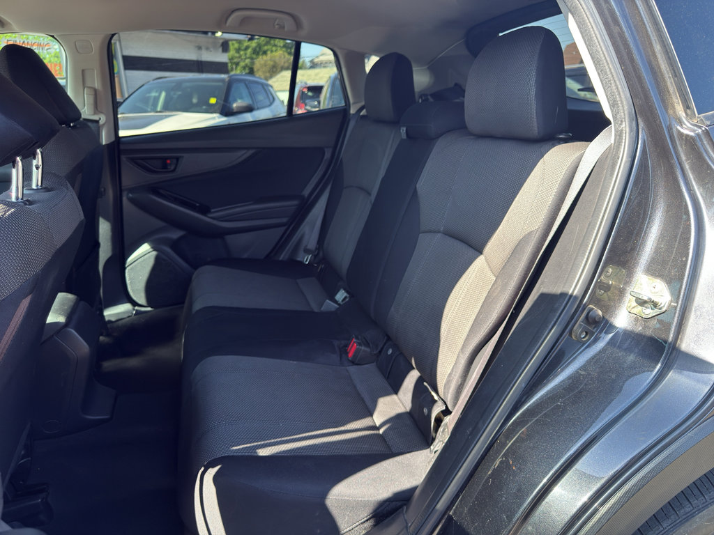 Used 2018 Subaru Crosstrek 2.0i AWD/4WD image 16