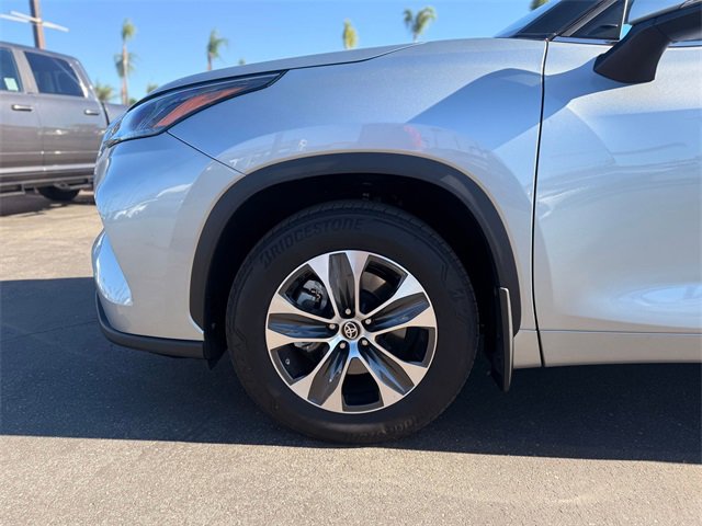 Used 2024 Toyota Highlander XLE image 26