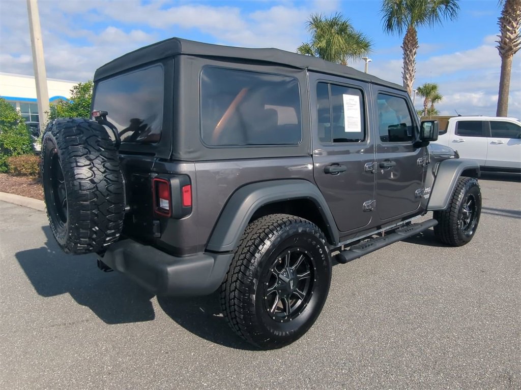 Used 2018 Jeep Wrangler Unlimited Sport image 4