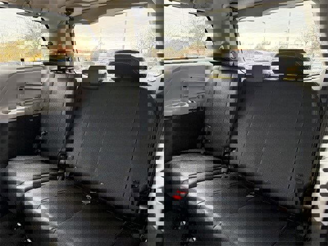 Used 2018 Toyota Sienna SE image 26