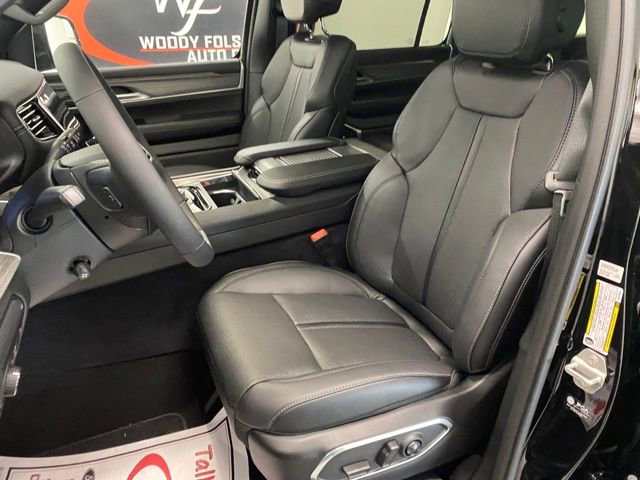 New 2024 Jeep Wagoneer L Series II w/ Convenience Group I image 15