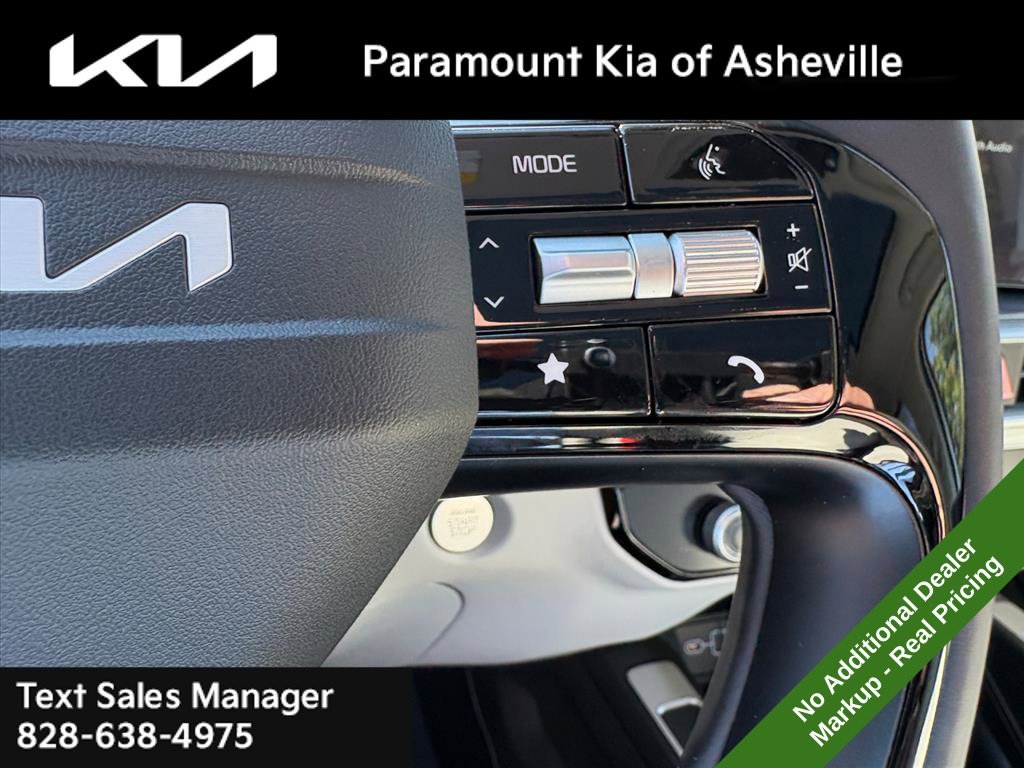 New 2026 Kia Sorento S AWD/4WD image 13