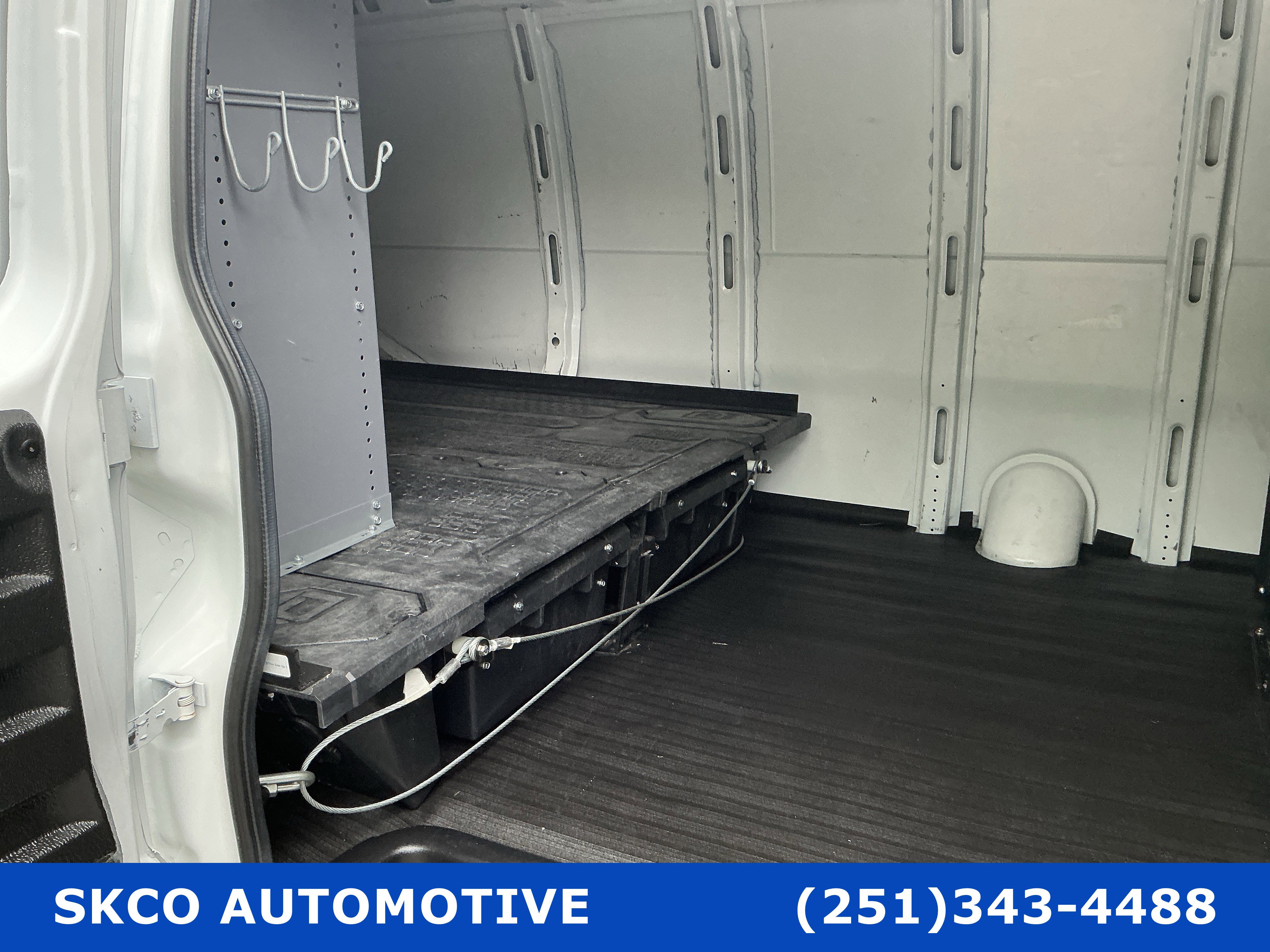 Used 2022 Chevrolet Express 2500 w/ Driver Convenience Package RWD image 14