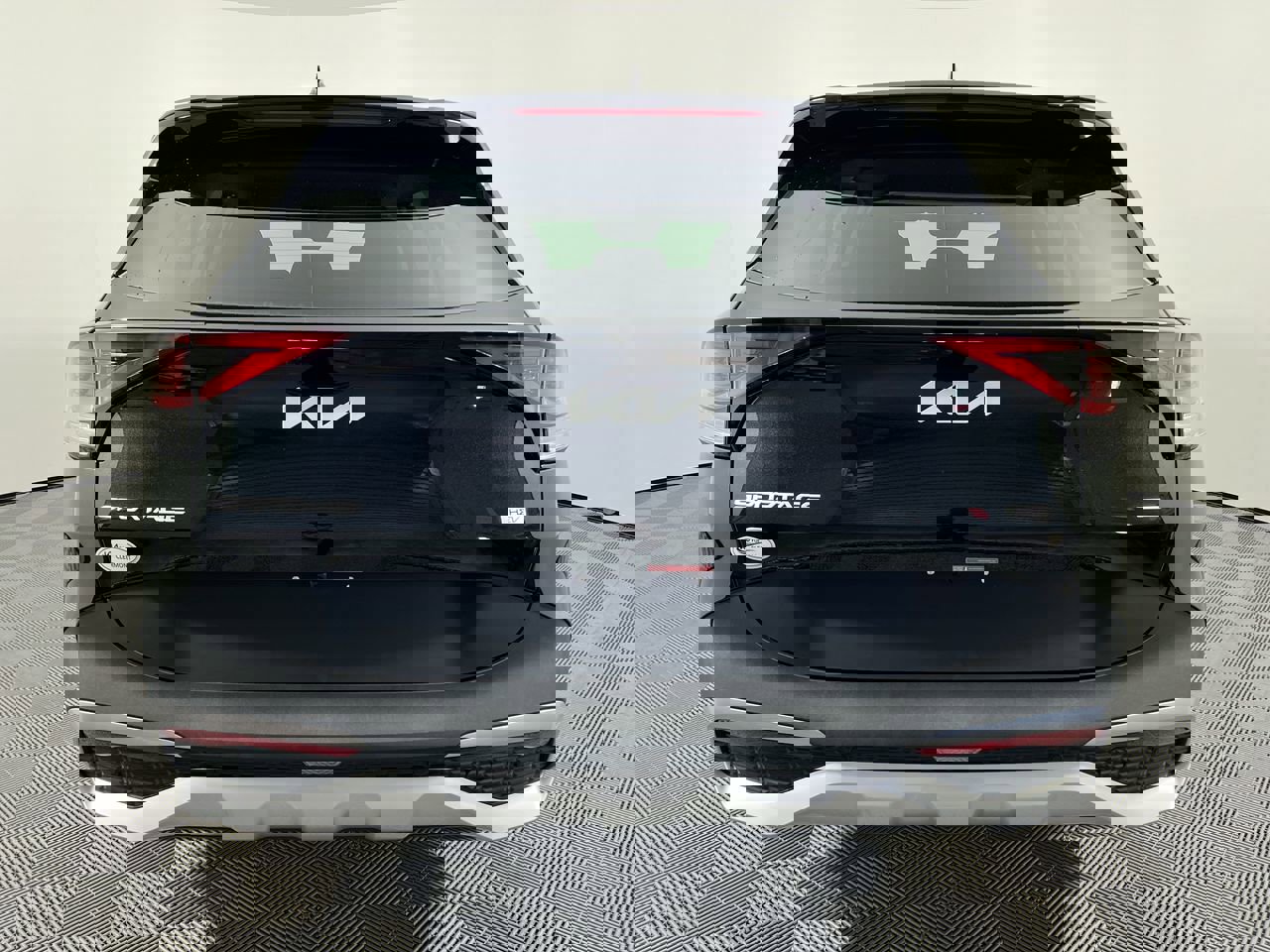 Used 2023 Kia Sportage LX image 4