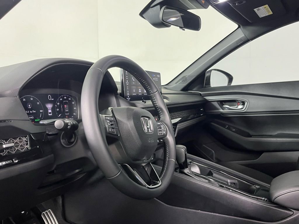 Used 2025 Honda Accord Sport image 22