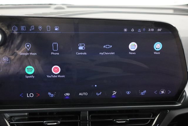 Used 2024 Chevrolet Equinox EV RS w/ LPO, Trailering Package image 32