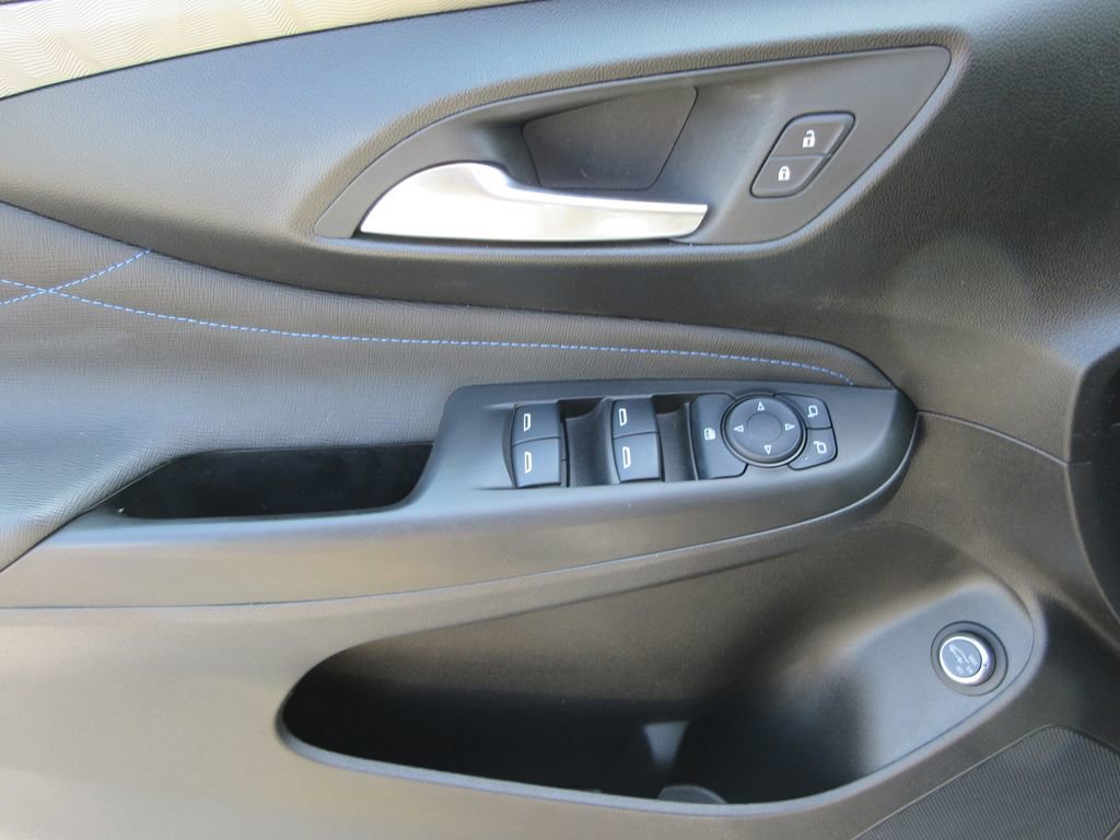 Certified 2024 Buick Envista Sport Touring w/ Convenience I Package FWD image 23