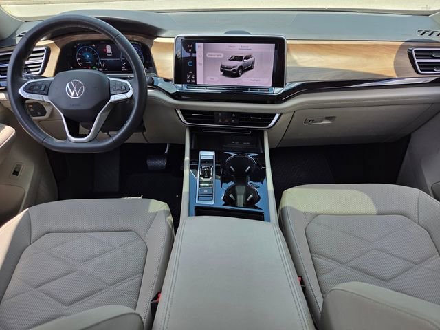 Used 2024 Volkswagen Atlas SE FWD image 22