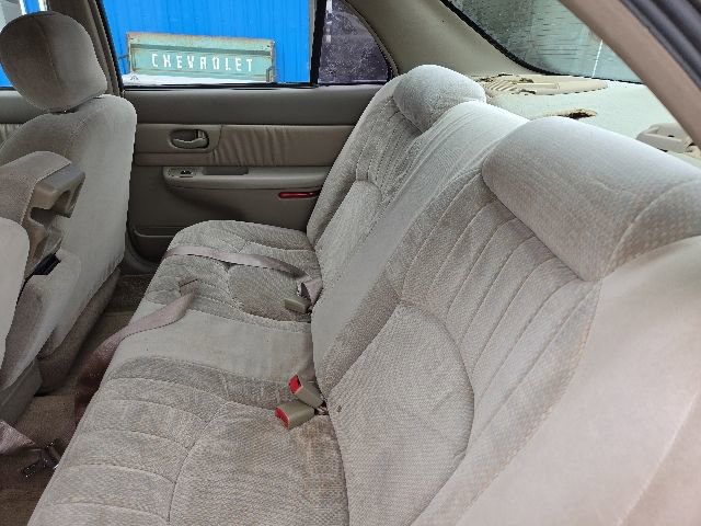 Used 2002 Buick Century Custom w/ Custom Premium Pkg FWD image 7