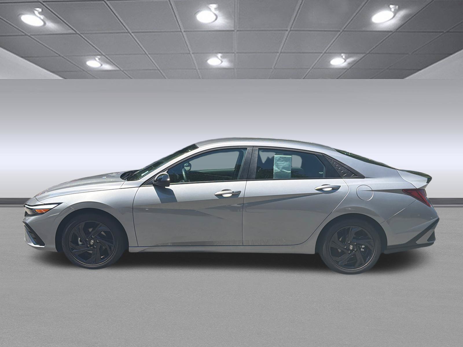 Certified 2026 Hyundai Elantra SEL FWD image 10