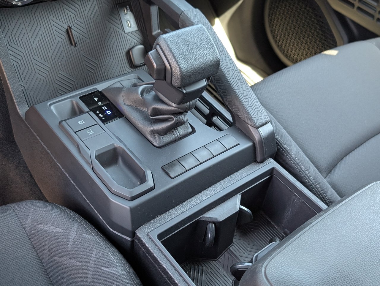 Used 2026 Toyota Tacoma SR RWD image 16