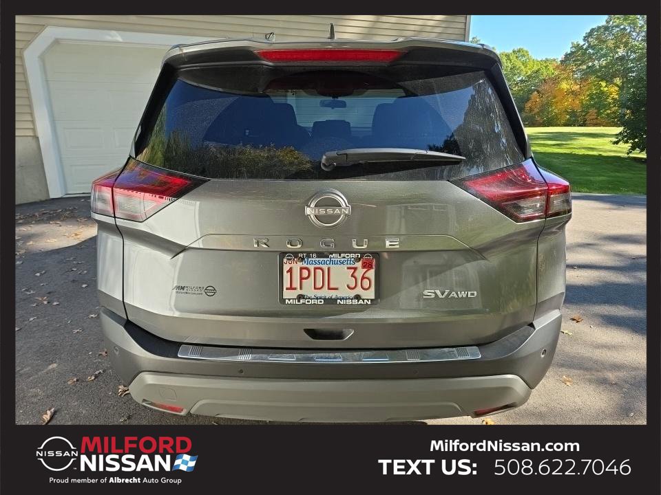 Certified 2023 Nissan Rogue SV AWD/4WD image 4