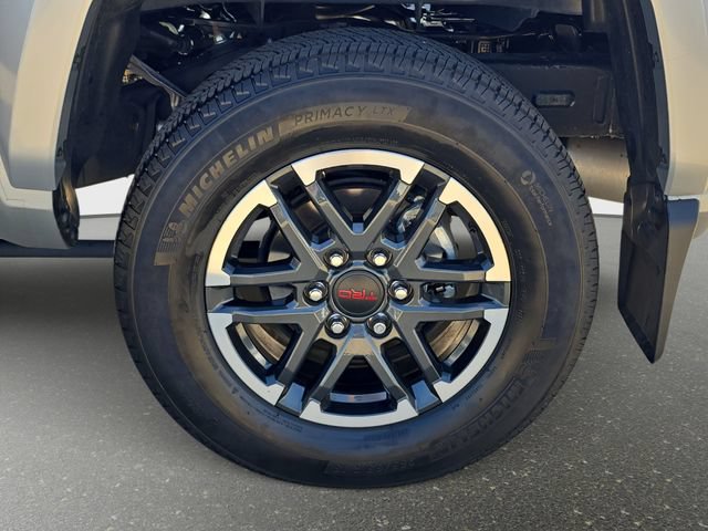 Used 2025 Toyota Tacoma TRD Sport w/ TRD Sport Upgrade Package AWD/4WD image 35