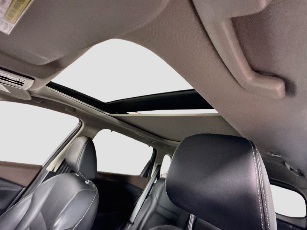 Certified 2021 Nissan Rogue SL w/ Premium Package FWD image 11