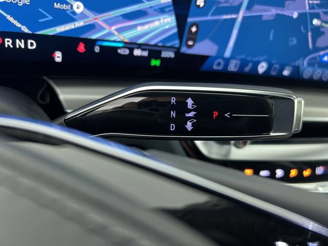 Used 2025 Cadillac Lyriq Sport w/ Nappa Leather Package AWD/4WD image 16