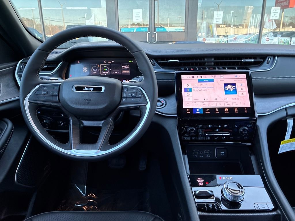 New 2024 Jeep Grand Cherokee Limited 4xe w/ Luxury Tech Group II AWD/4WD image 25