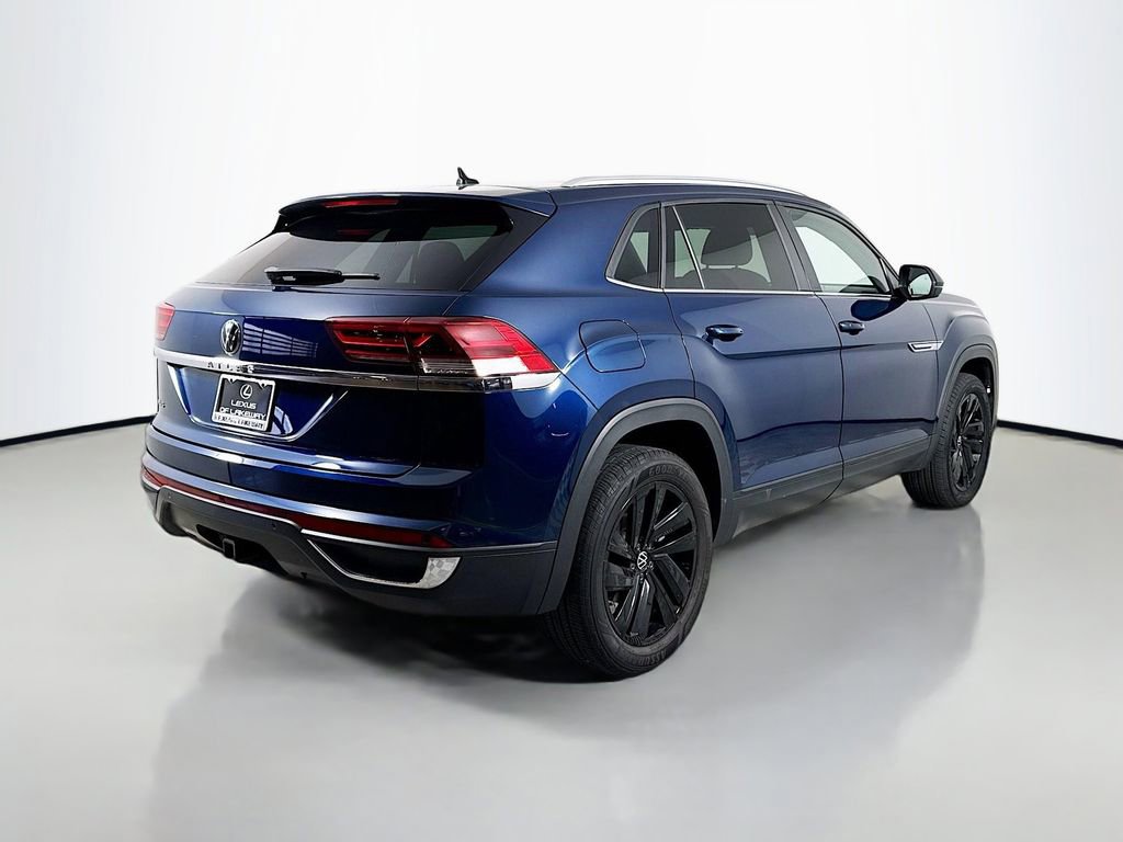 Used 2022 Volkswagen Atlas Cross Sport SE FWD image 5