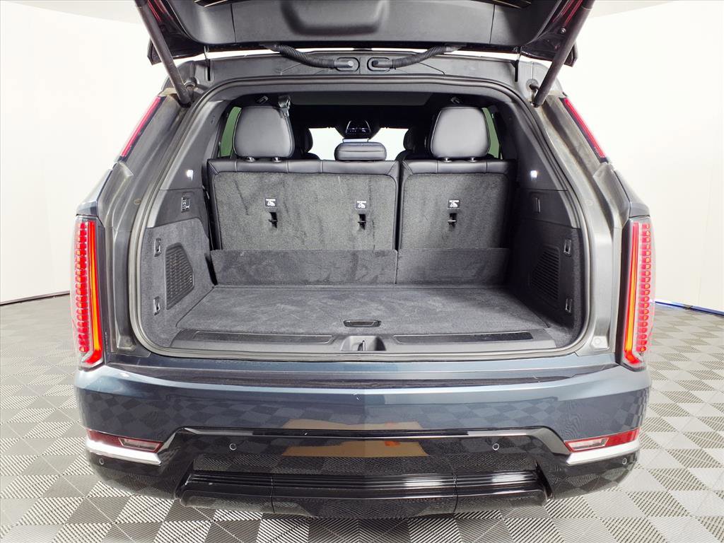 Certified 2026 Cadillac Escalade IQ Luxury 1 image 8