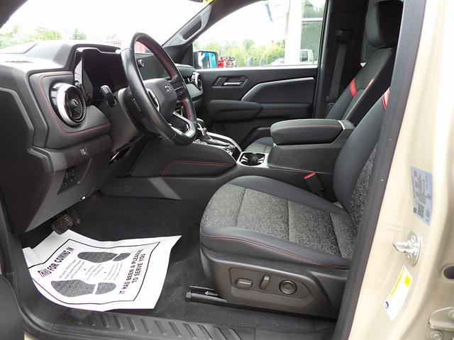 Certified 2024 Chevrolet Colorado Z71 w/ Z71 Convenience Package 2 AWD/4WD image 15