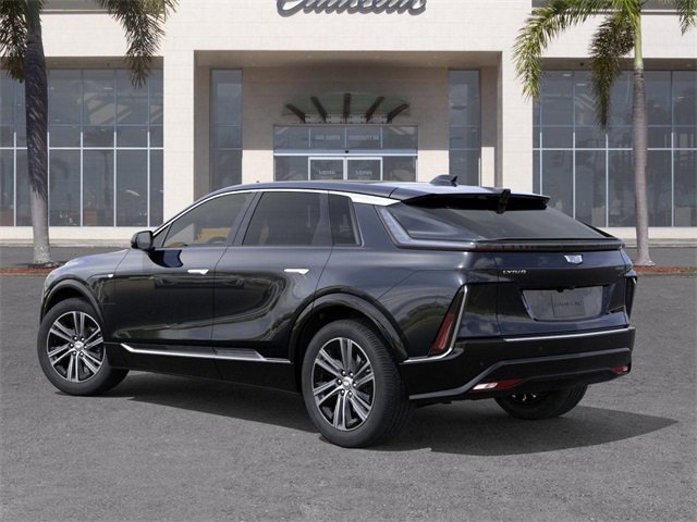 New 2026 Cadillac Lyriq Luxury image 3