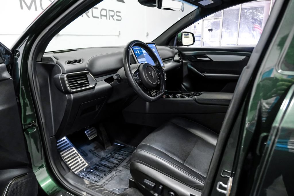 Used 2023 VinFast VF 8 Plus AWD/4WD image 3