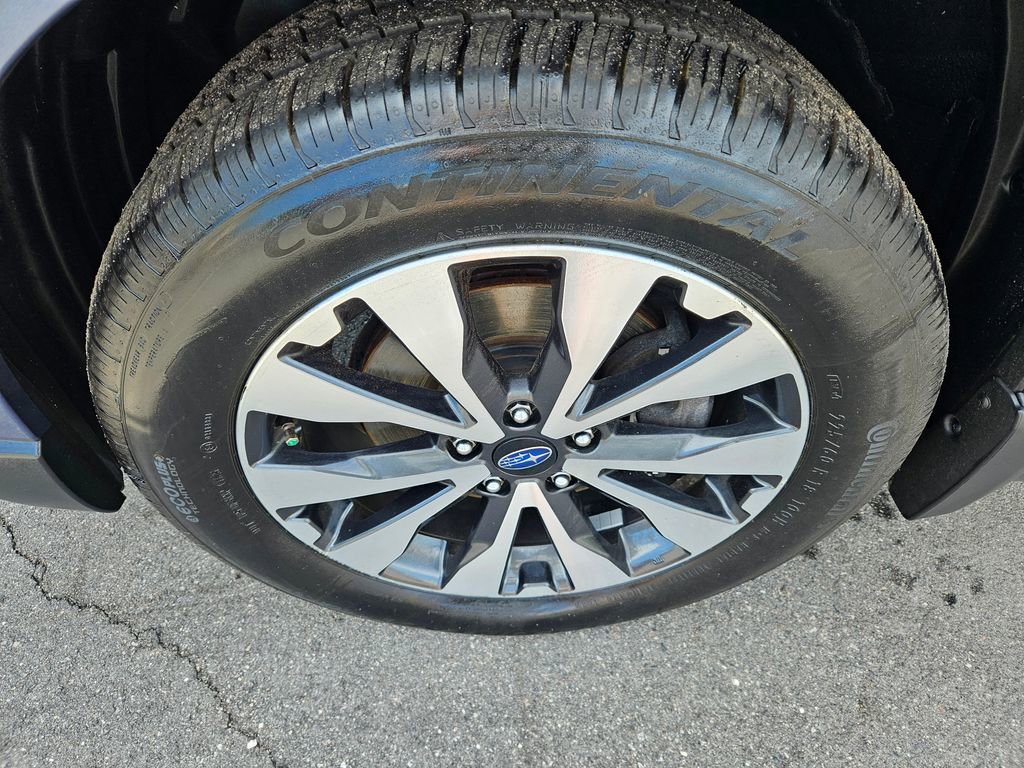 Used 2017 Subaru Outback 2.5i Limited AWD/4WD image 9