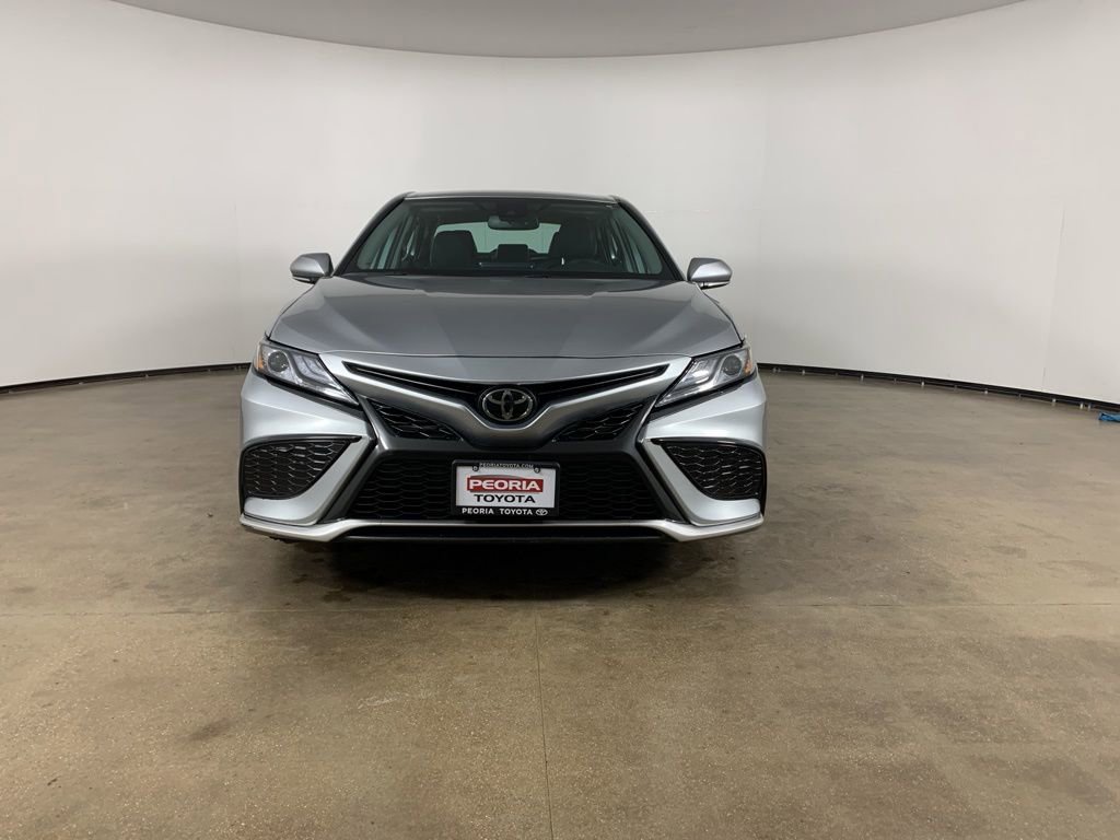 Used 2024 Toyota Camry XSE image 3