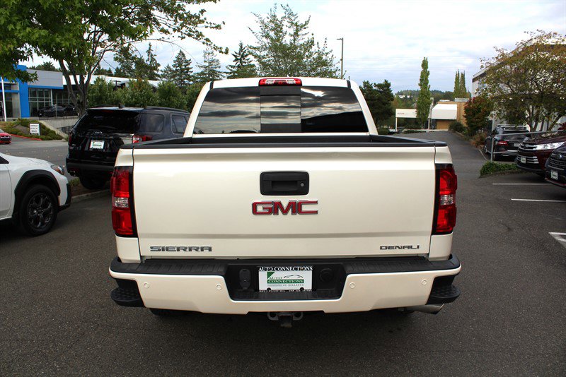 Used 2015 GMC Sierra 1500 Denali w/ Driver Alert Package image 4