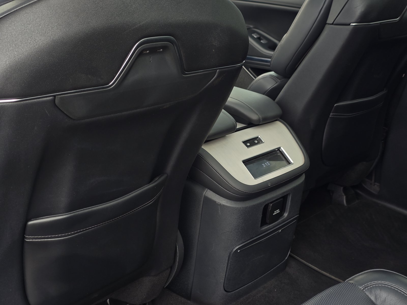Used 2025 Lincoln Navigator Reserve AWD/4WD image 23