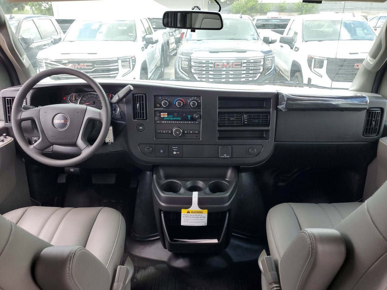 New 2026 GMC Savana 2500 Extended RWD image 12