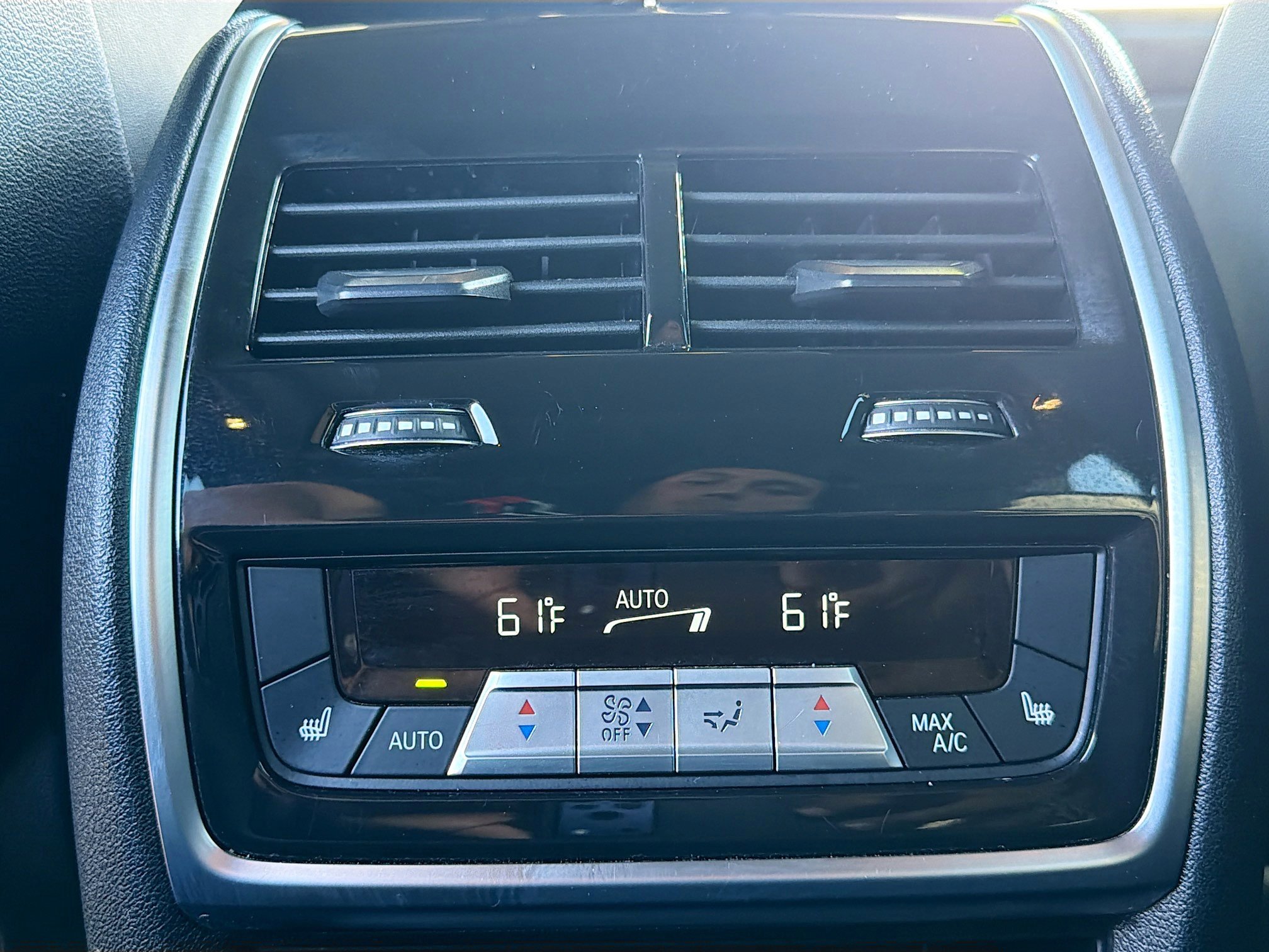 Used 2024 BMW X5 sDrive40i w/ Premium Package image 20