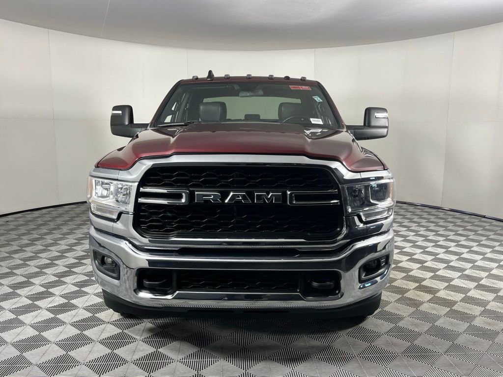 Used 2023 RAM 3500 Tradesman w/ Chrome Appearance Group image 5