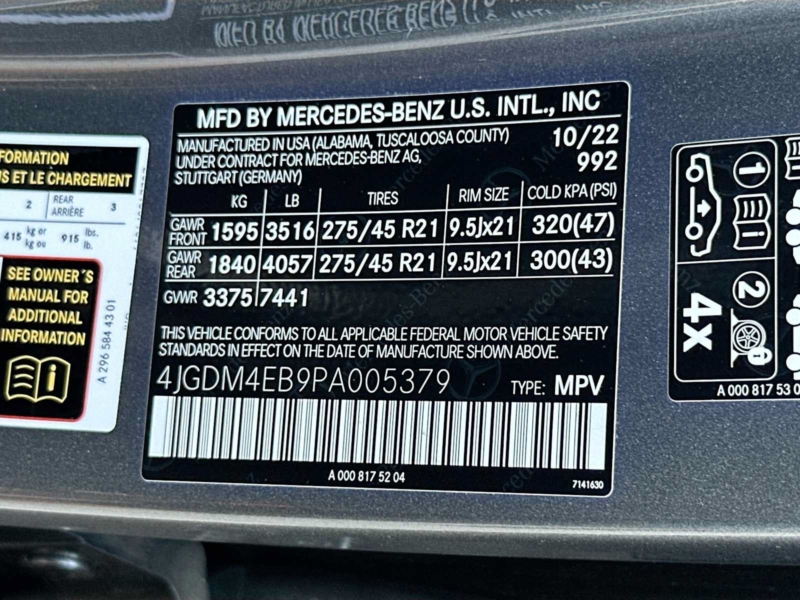 Used 2023 Mercedes-Benz EQS 580 4MATIC SUV image 34