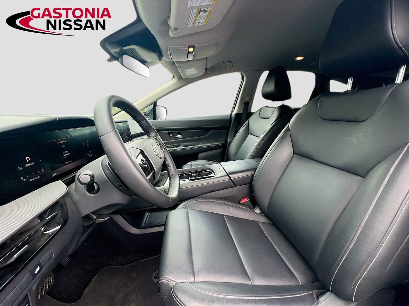 Used 2025 Nissan Murano SV FWD image 27